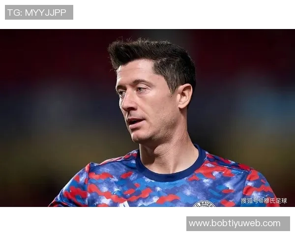 莱万或将在明夏自由转会离开巴萨结束四年红蓝生涯