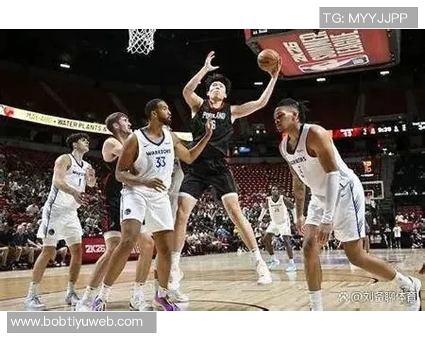 杨瀚森三分投篮瞬间引发全场屏息期待最终却只换来一声叹息 杨瀚森三分投篮瞬间引发全场屏息期待最终却只换来一声叹息