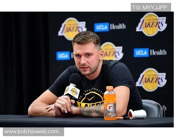 东契奇腹股沟MRI结果良好雷迪克表示他的状态将每日观察