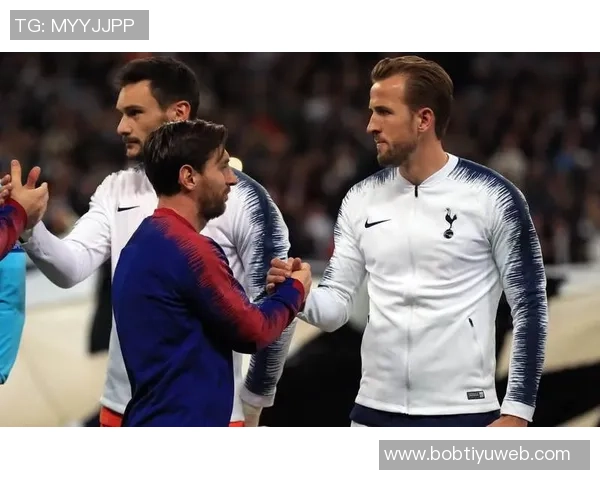 雷吉隆感慨与梅西共事的奇妙体验与队友热情欢迎超出预期 雷吉隆感慨与梅西共事的奇妙体验与队友热情欢迎超出预期